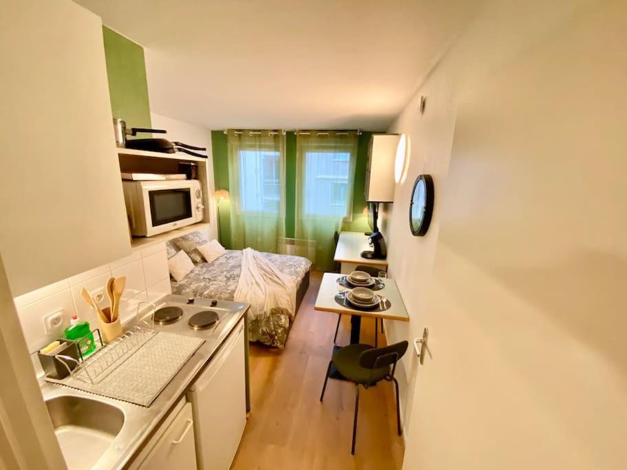 L'hermes - Wifi - Parking - Netflix Appartement *