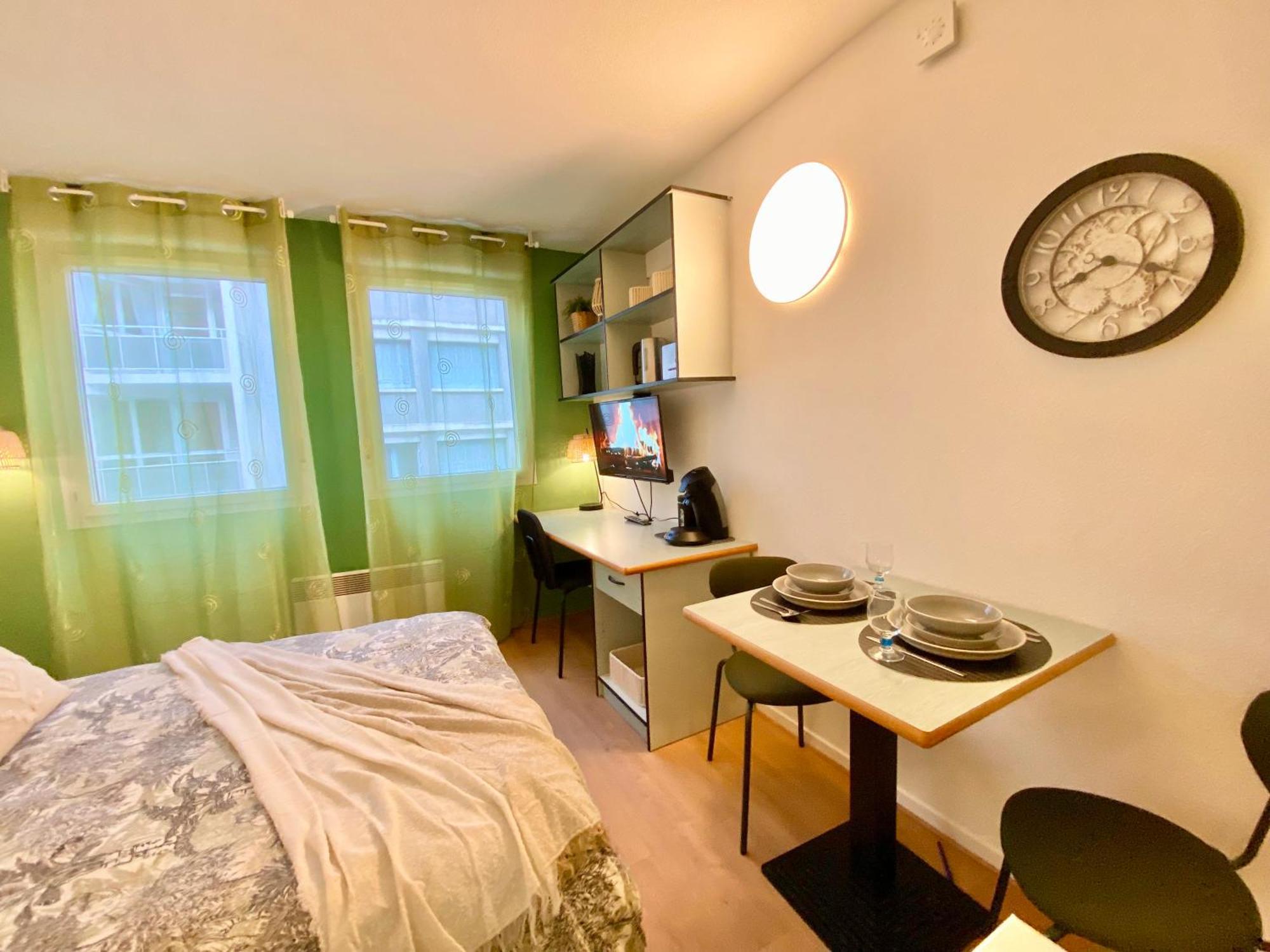 L'hermes - Wifi - Parking - Netflix Villeurbanne